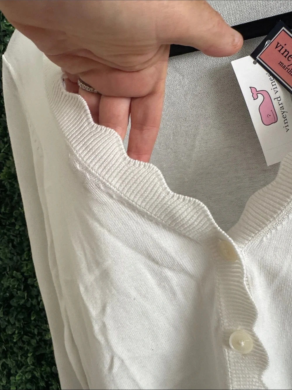 🆕 NWT VINEYARD VINES SCALLOP V-Neck Button Cardigan WHITE GIRLS XL /L SZ 16